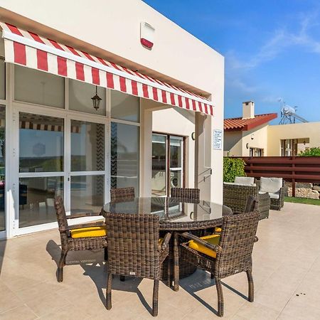Villa Marina Sunrise By Ezoria Villas Coral Bay Eksteriør billede