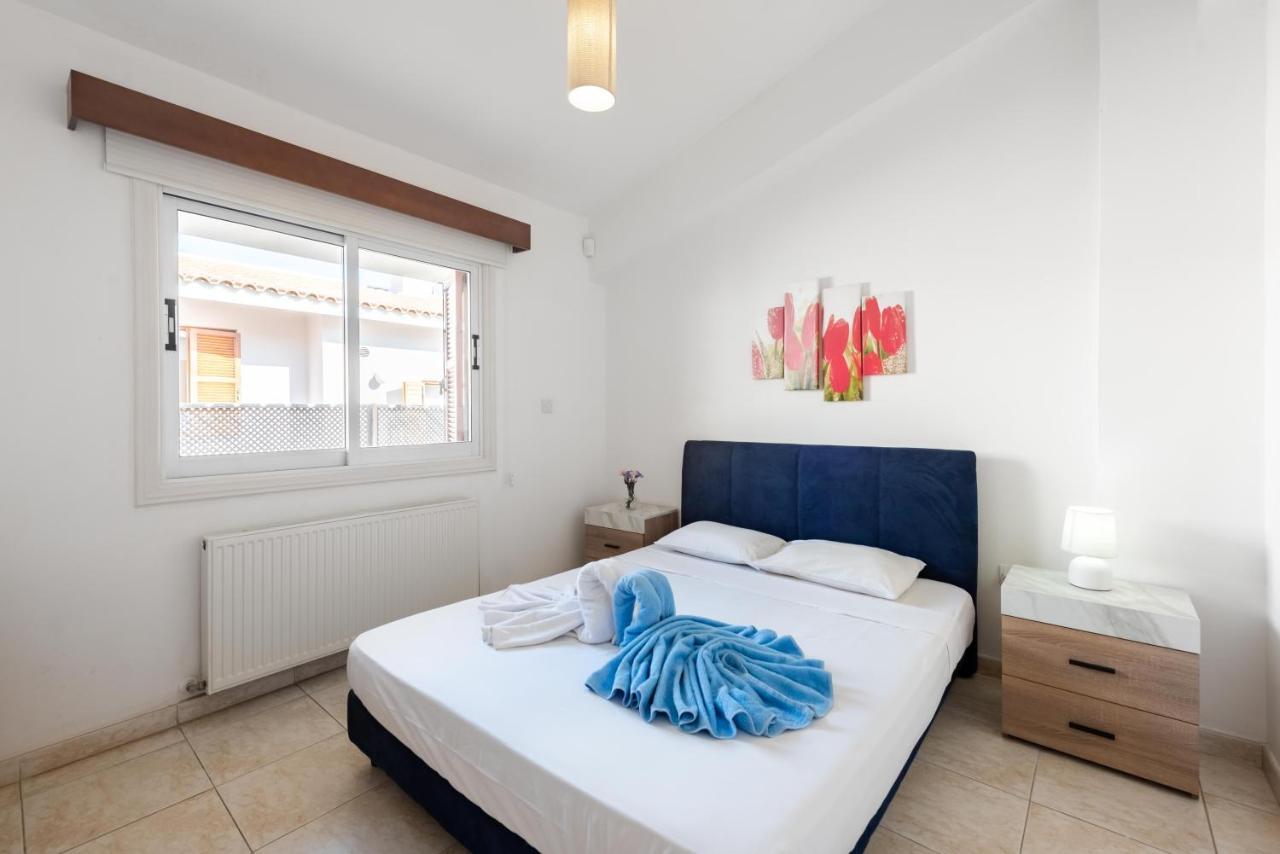 Villa Marina Sunrise By Ezoria Villas Coral Bay Eksteriør billede