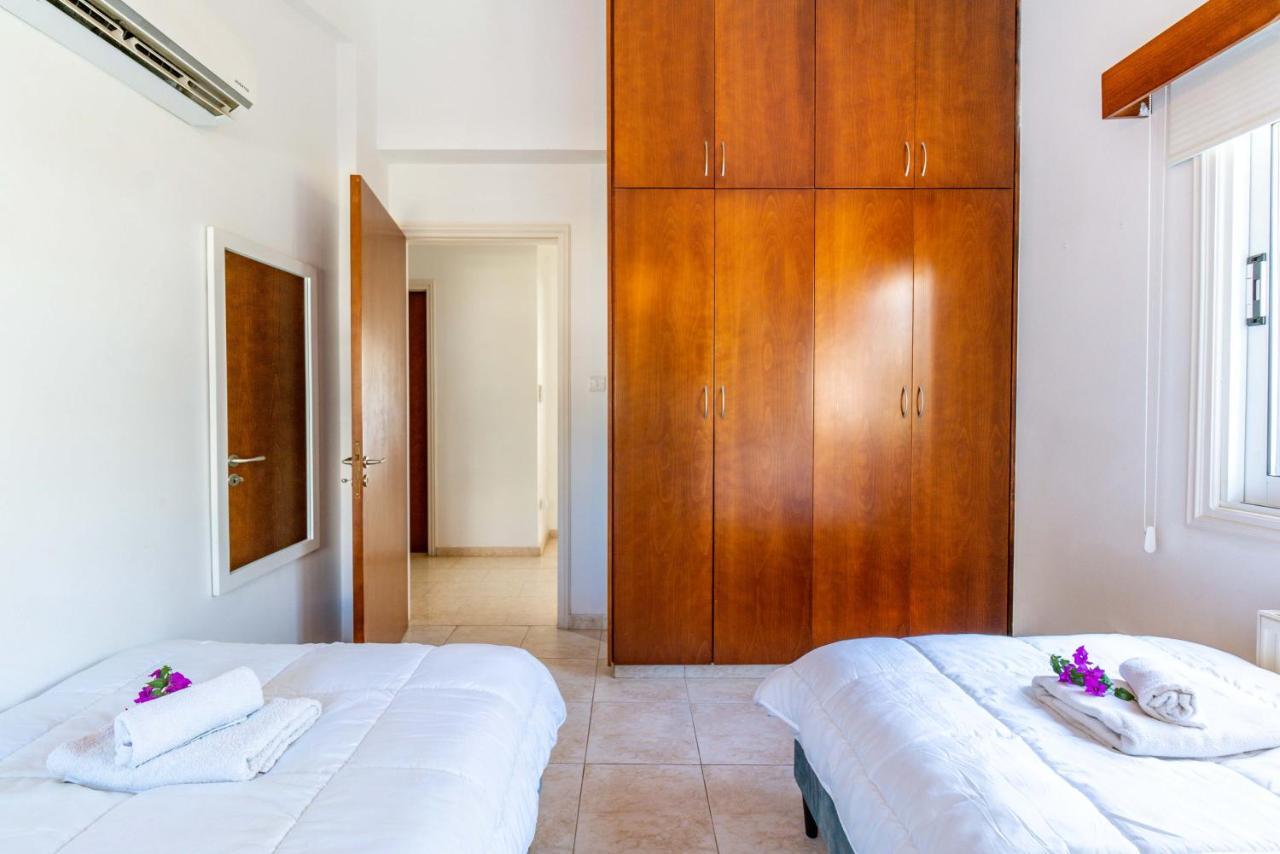 Villa Marina Sunrise By Ezoria Villas Coral Bay Eksteriør billede